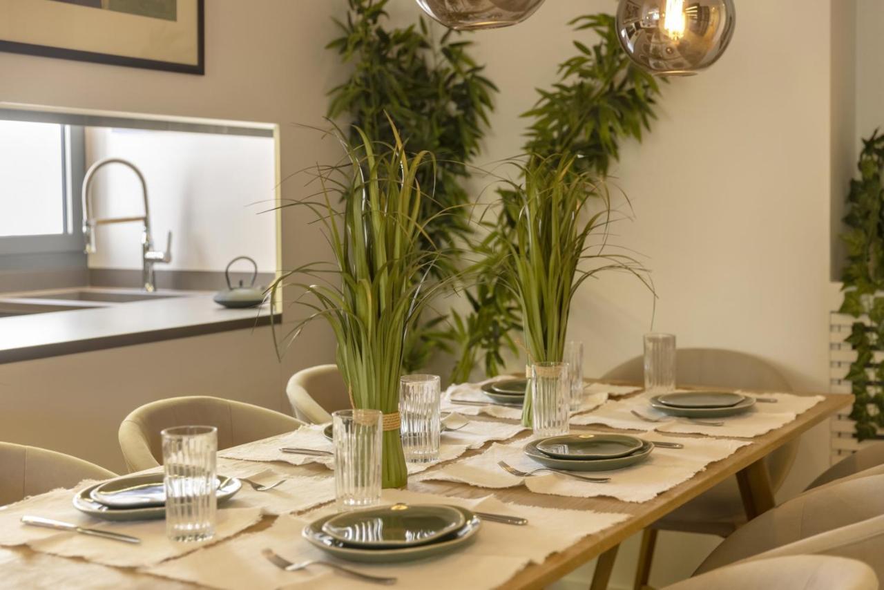 Elegant, Chic, Hip 2 Bedroom W/ Forest View In Athens! Екстериор снимка