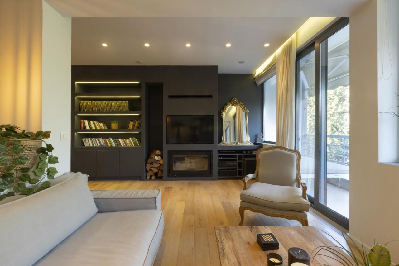 Elegant, Chic, Hip 2 Bedroom W/ Forest View In Athens! Екстериор снимка